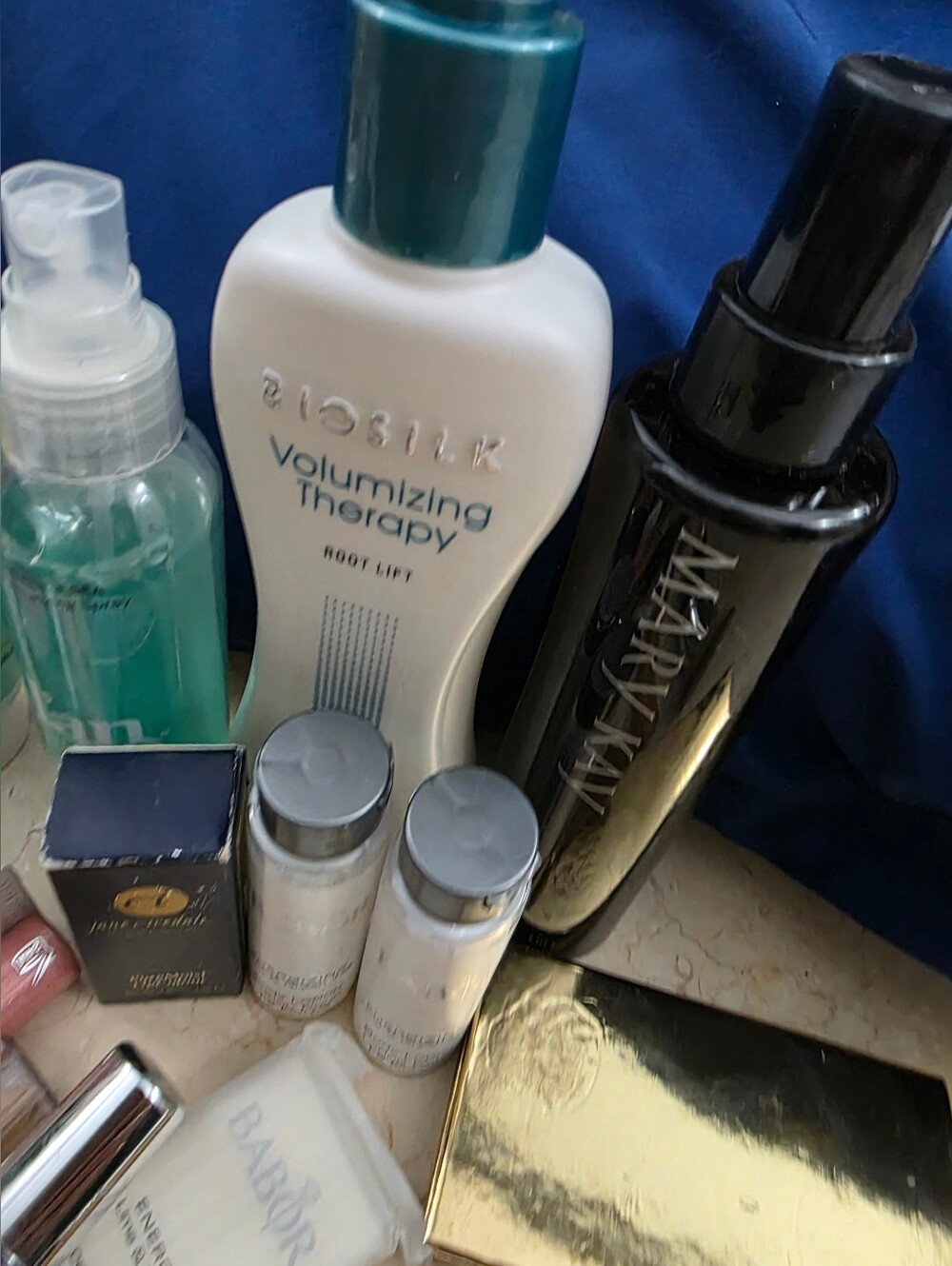Bundle Cosmetic - Picture 6 of 7